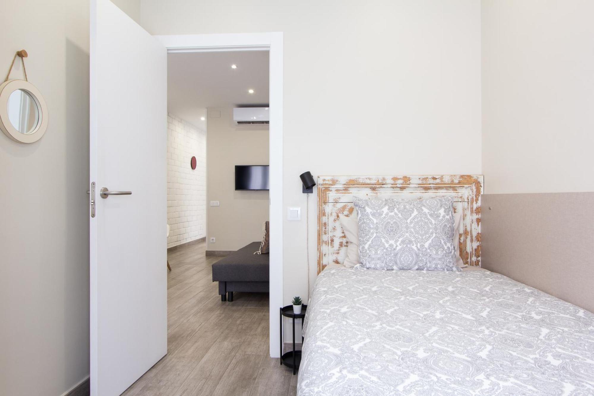 Novus Homes Barcelona Santa Eulalia Οσπιταλέτ ντε Λιοβρεγάτ Εξωτερικό φωτογραφία