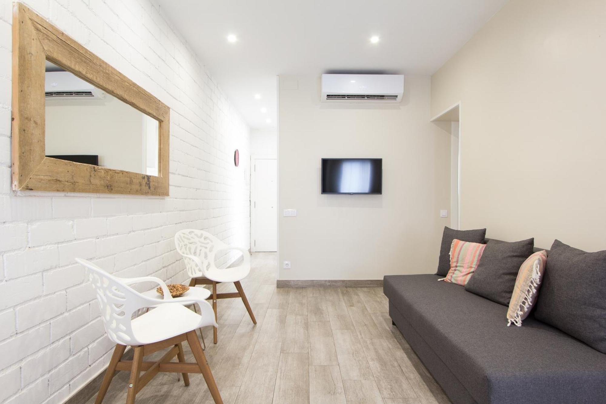Novus Homes Barcelona Santa Eulalia Οσπιταλέτ ντε Λιοβρεγάτ Εξωτερικό φωτογραφία